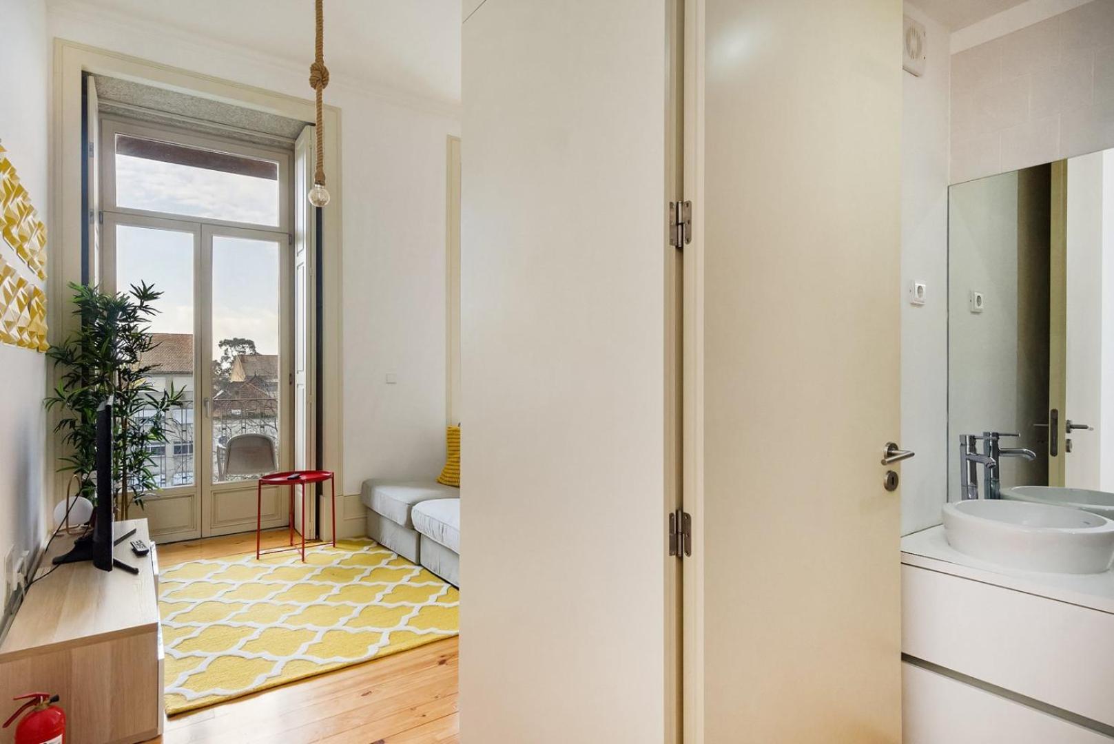 شقة Guestready - Urban Oasis With Private Balcony بورتو المظهر الخارجي الصورة
